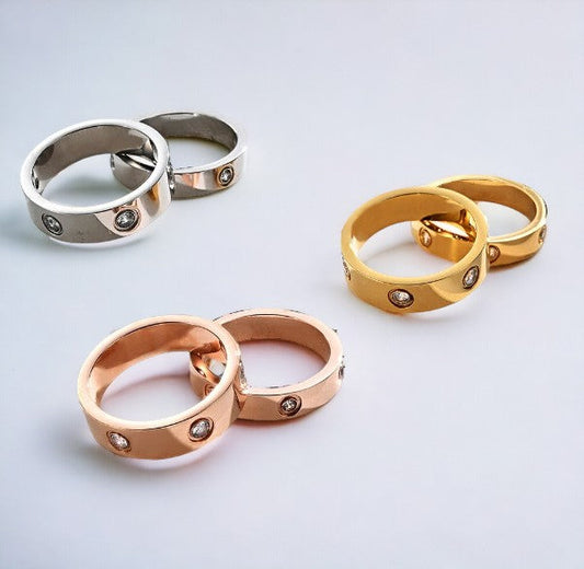 CleefLux™ Love Ring
